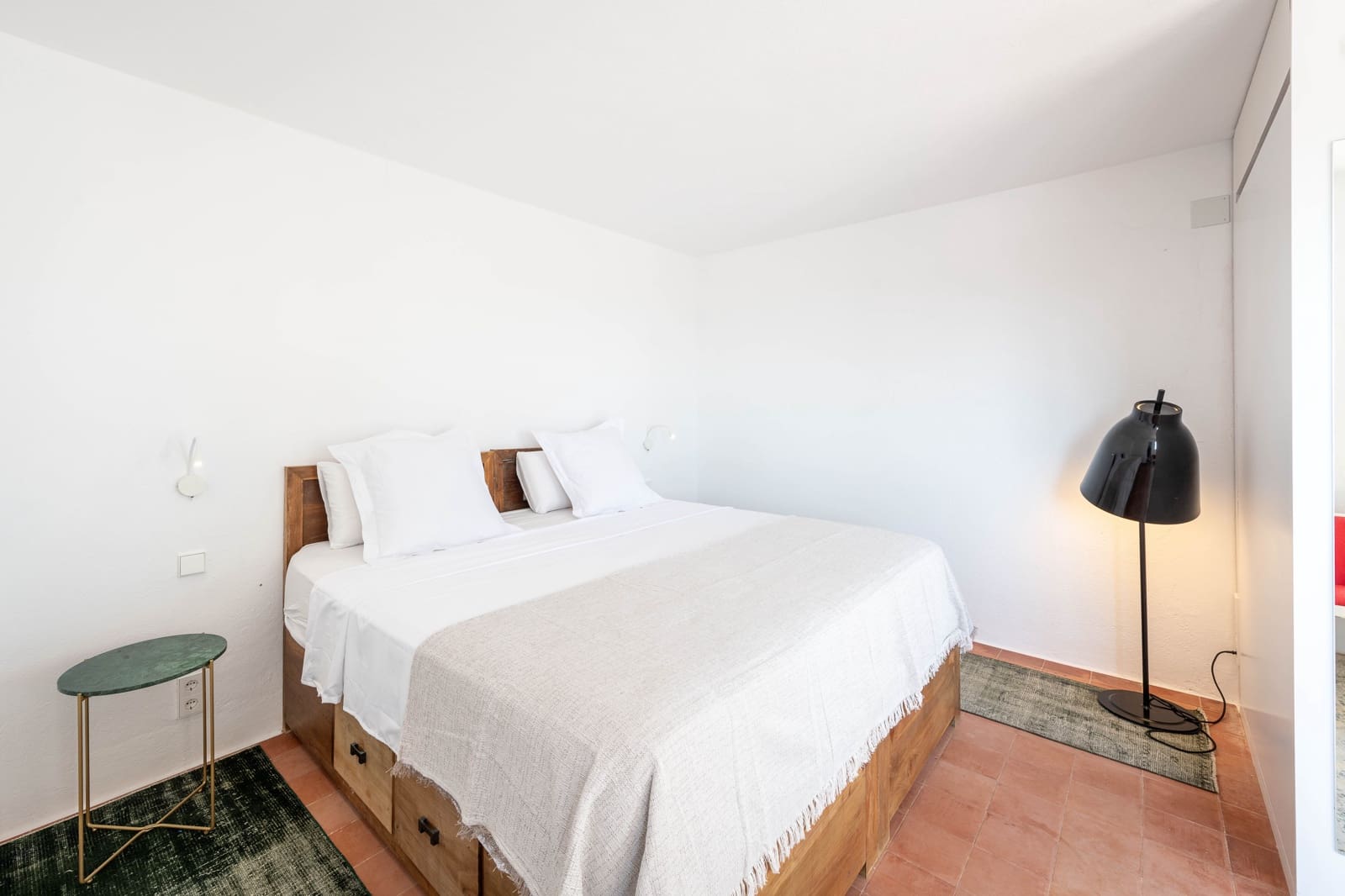 4 sypialnia Dom na sprzedaż w Santa Eulalia / Santa Eularia z basenem garażem - 2 350 000 € (Ref: 10173079)