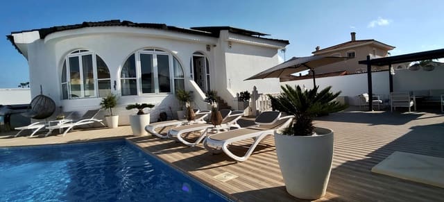 4 slaapkamer Villa te koop in Ciudad Quesada, Rojales met zwembad garage - € 530.000 (Ref: 10149324)