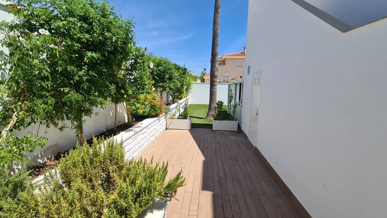 4 slaapkamer Villa te koop in Ciudad Quesada met zwembad garage - € 530.000 (Ref: 10149324)
