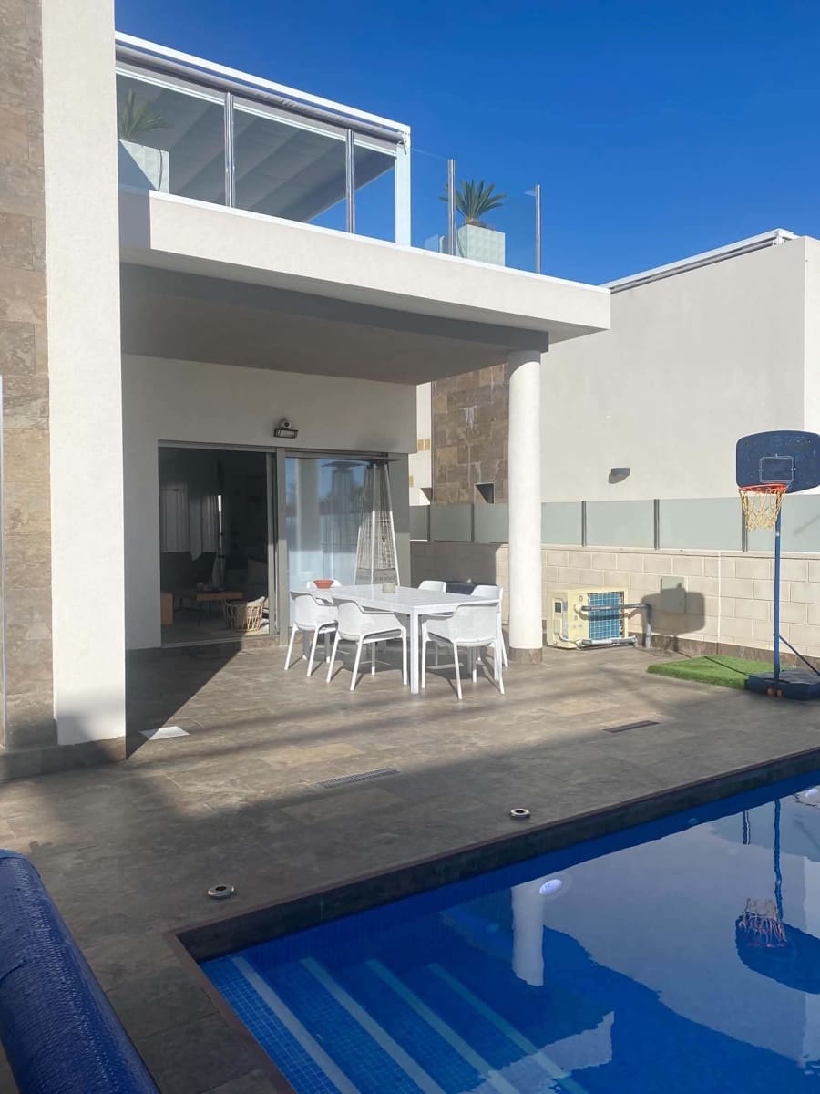 5 soverom Villa til salgs i Los Dolses med svømmebasseng garasje - € 549 000 (Ref: 10149329)