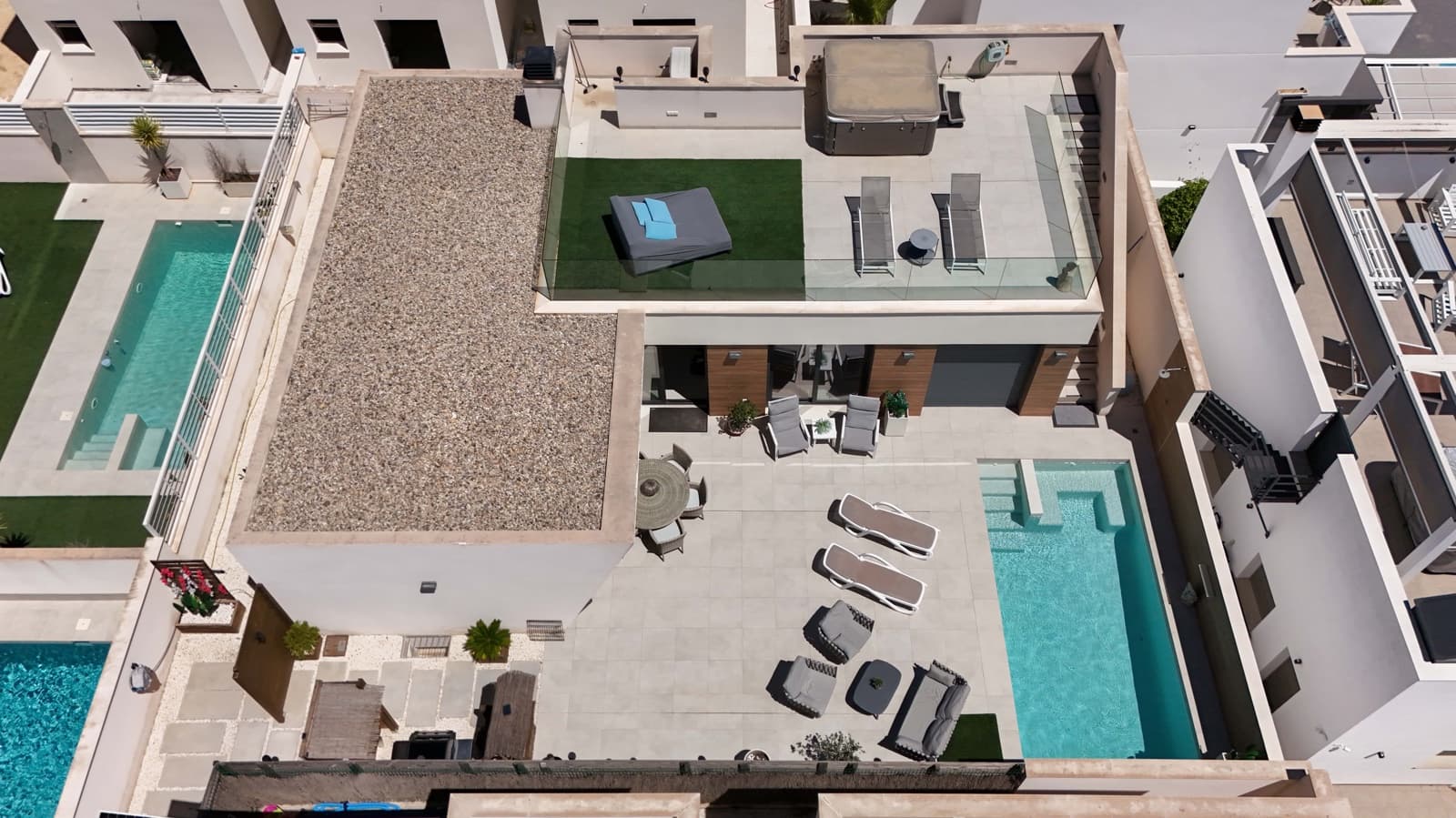 4 bedroom Villa for sale in Benijofar with pool garage - € 640,000 (Ref: 10150524)