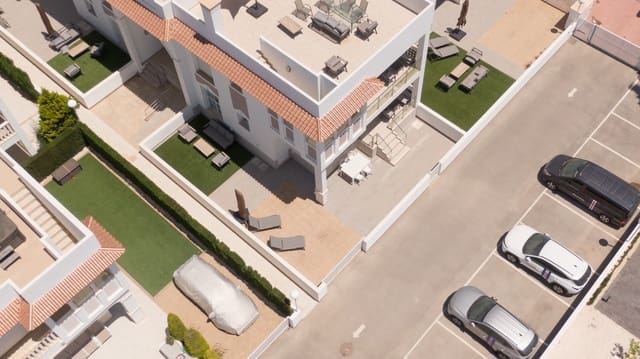2 quarto Penthouse para venda em Ciudad Quesada, Rojales com piscina garagem - 310 000 € (Ref: 10154125)