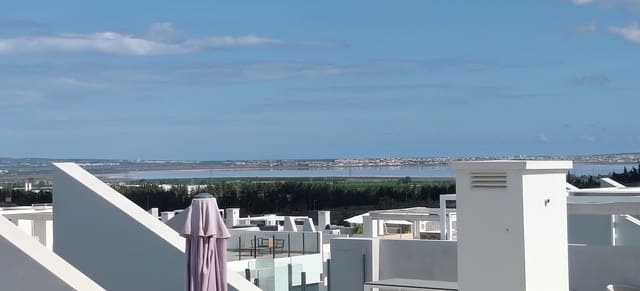 2 quarto Penthouse para venda em San Miguel de Salinas com piscina - 275 000 € (Ref: 10161827)