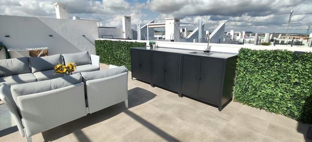 2 quarto Penthouse para venda em San Miguel de Salinas com piscina - 275 000 € (Ref: 10161827)
