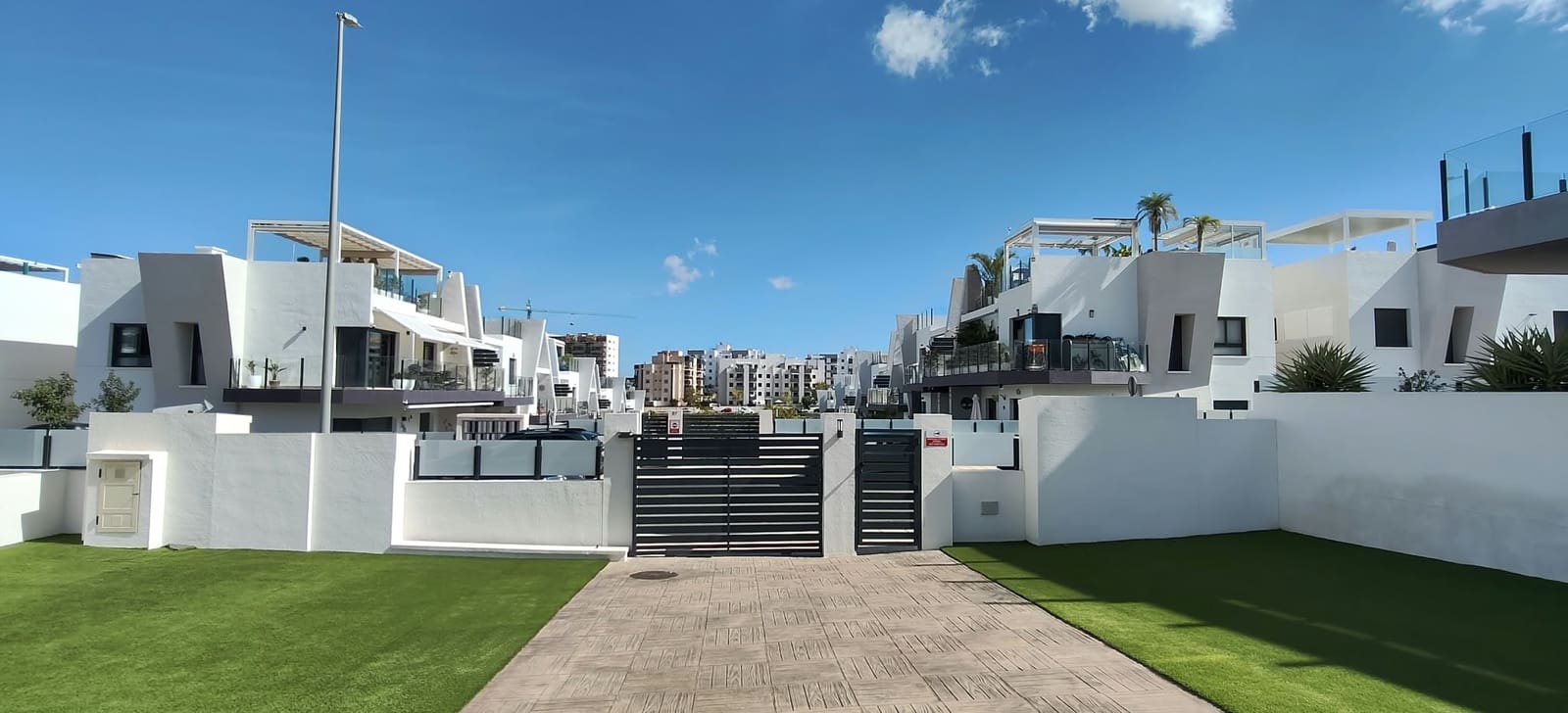 2 soverom Penthouse til salgs i San Miguel de Salinas med svømmebasseng - € 275 000 (Ref: 10161827)