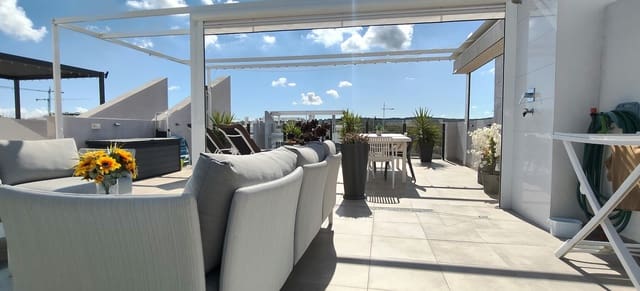 2 quarto Penthouse para venda em San Miguel de Salinas com piscina - 275 000 € (Ref: 10161827)