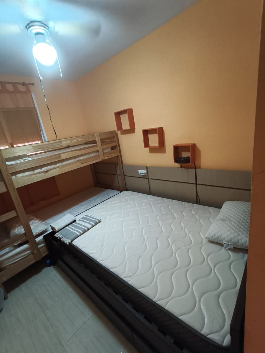 2 quarto Apartamento de Praia para venda em Oropesa  com piscina garagem - 163 000 € (Ref: 10144995)