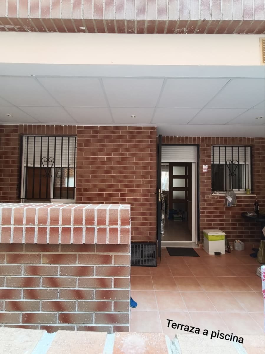 2 quarto Apartamento de Praia para venda em Oropesa  com piscina garagem - 163 000 € (Ref: 10144995)