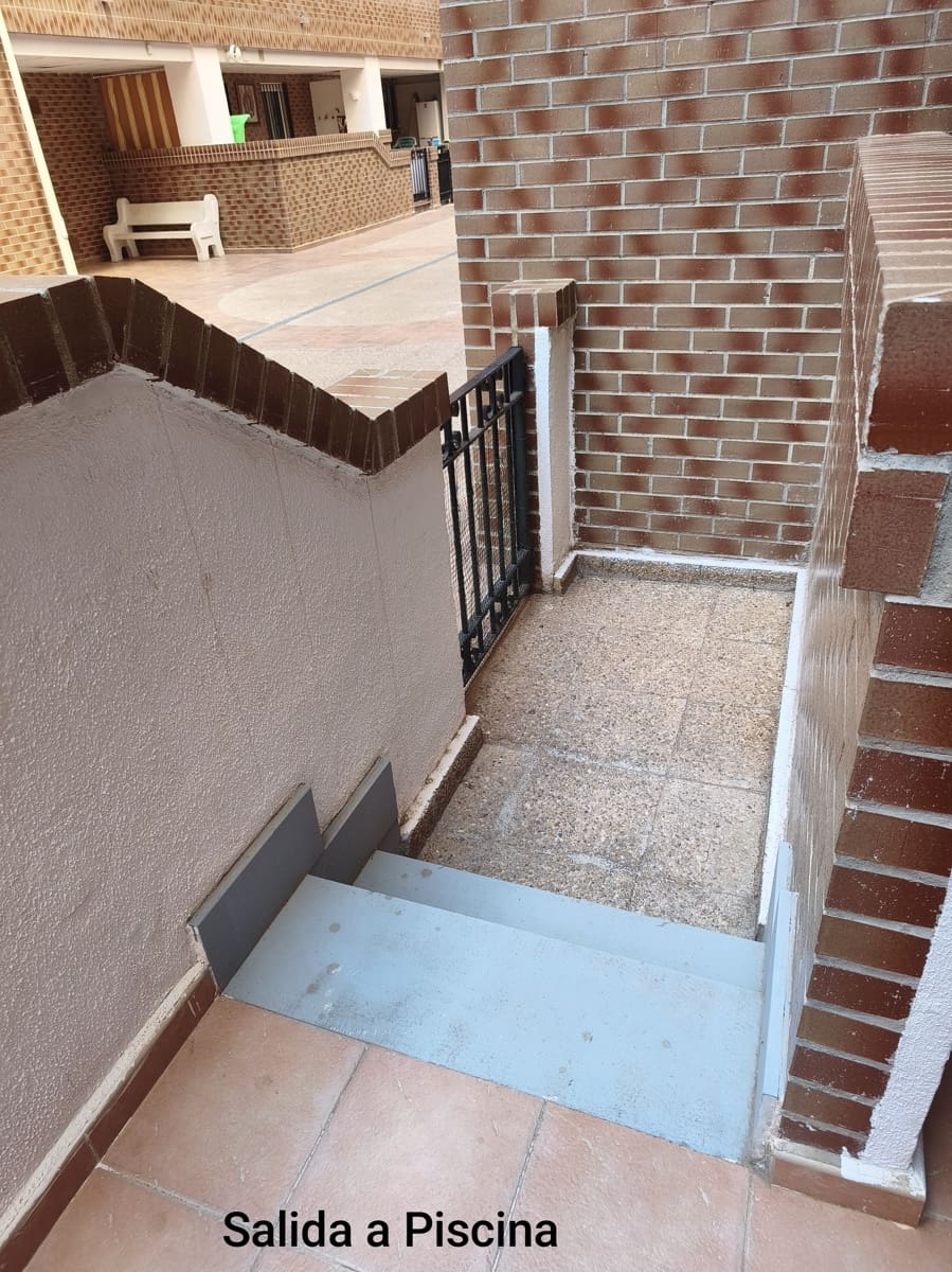 2 quarto Apartamento de Praia para venda em Oropesa  com piscina garagem - 163 000 € (Ref: 10144995)