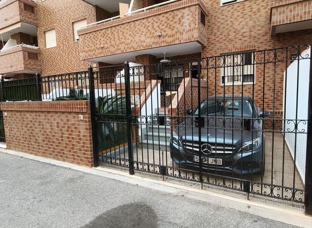 2 sovrum Strandlägenhet till salu i Oropesa  med pool garage - 163 000 € (Ref: 10144995)