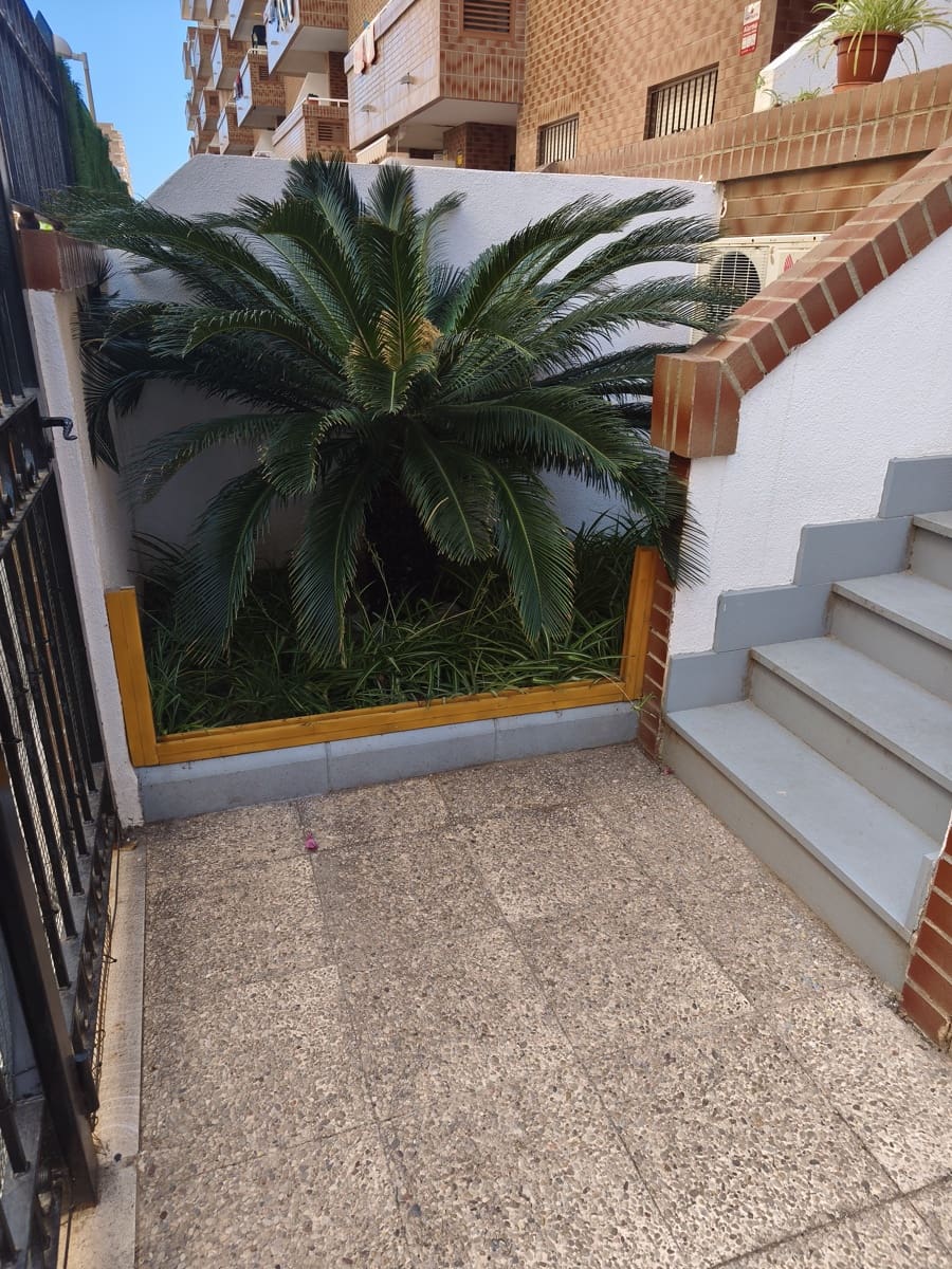 2 quarto Apartamento de Praia para venda em Oropesa  com piscina garagem - 163 000 € (Ref: 10144995)