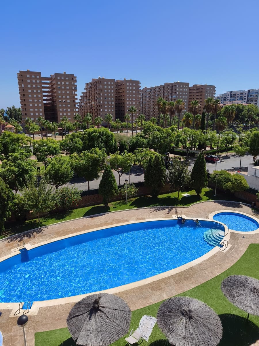 2 quarto Apartamento de Praia para venda em Oropesa  com piscina garagem - 163 000 € (Ref: 10144995)