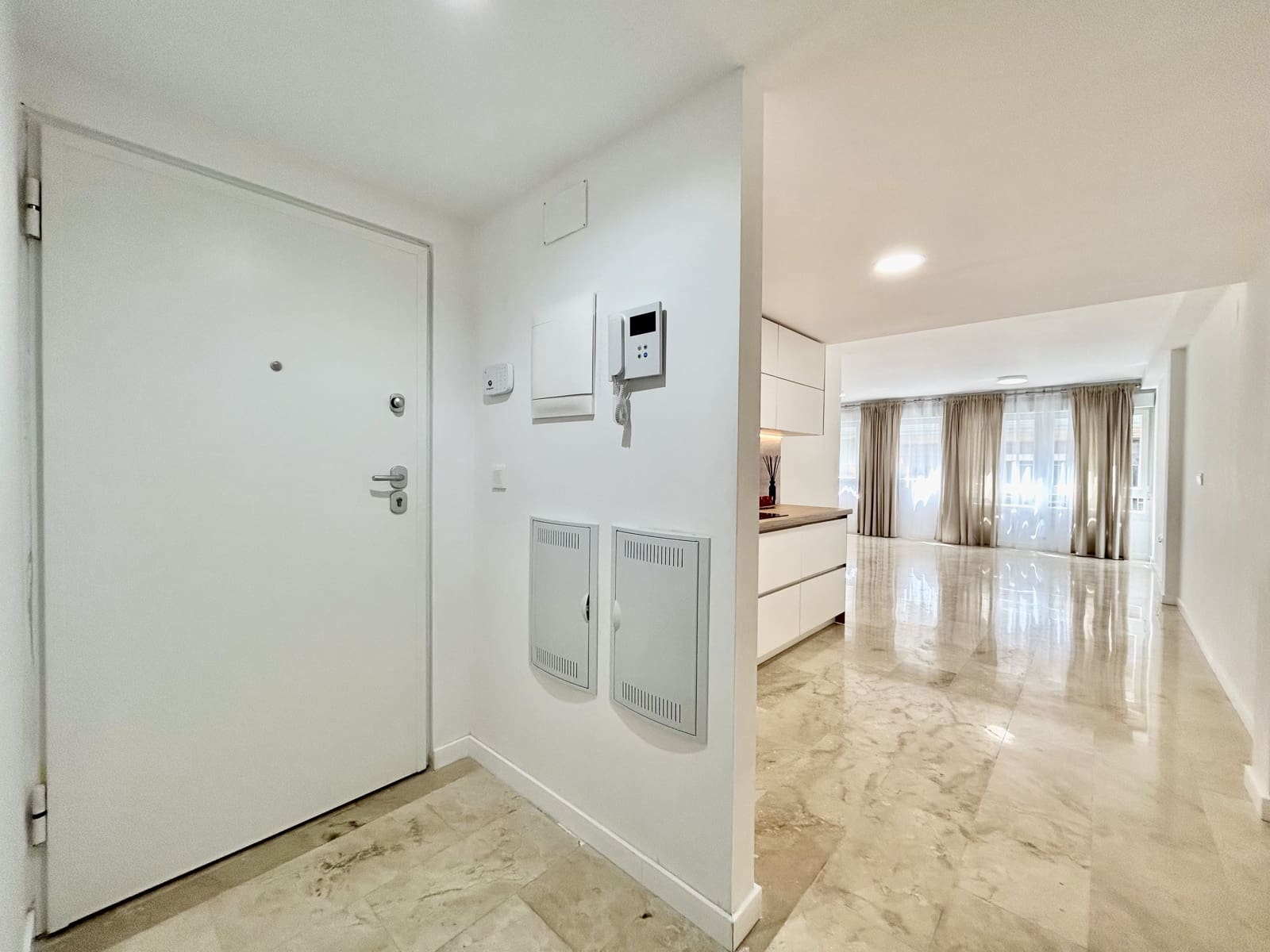1 soverom Leilighet til salgs i El Campello - € 234 900 (Ref: 10158136)