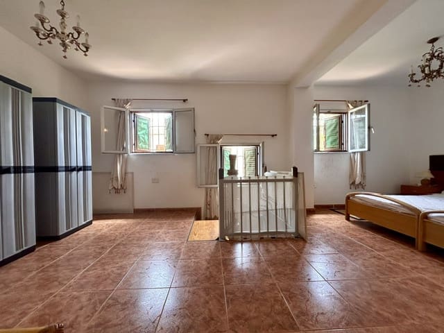 4 slaapkamer Bungalow te koop in Javea / Xabia met garage - € 670.000 (Ref: 10140473)