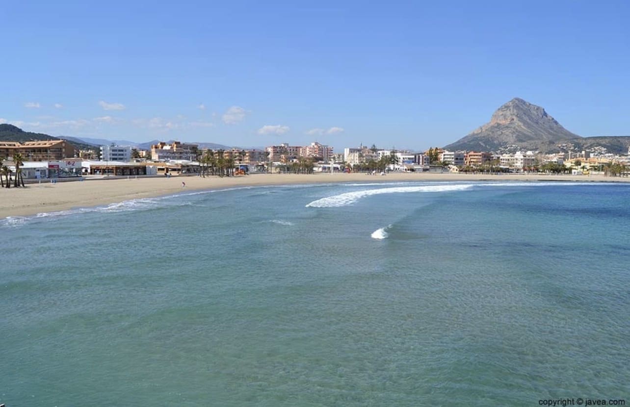 4 slaapkamer Bungalow te koop in Javea / Xabia met garage - € 670.000 (Ref: 10140473)
