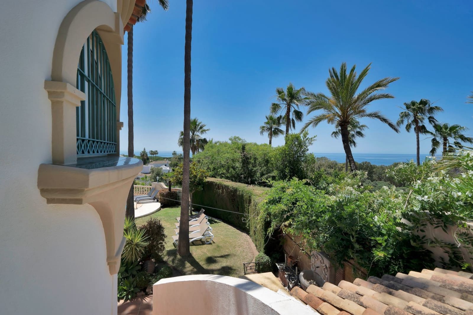 6 soverom Villa til salgs i Marbella med svømmebasseng garasje - € 2 800 000 (Ref: 10148156)