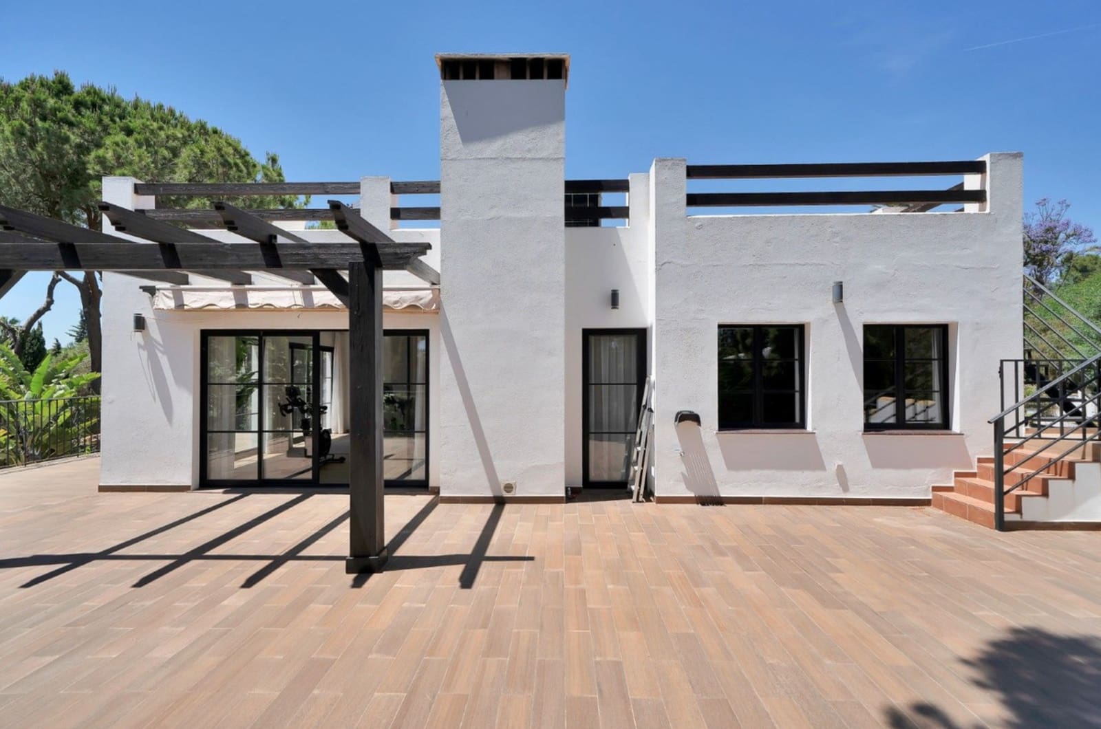 Chalet de 6 habitaciones en Marbella en venta con piscina garaje - 3.500.000 € (Ref: 10149305)