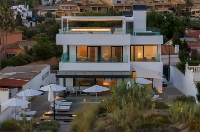 6 sypialnia Willa na sprzedaż w Costabella, Marbella z basenem garażem - 6 000 000 € (Ref: 10149306)