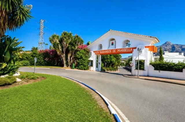 2 camera da letto Appartamento in vendita in La Dama de Noche - La Alzambra, Marbella con piscina garage - 460.000 € (Rif: 10167127)