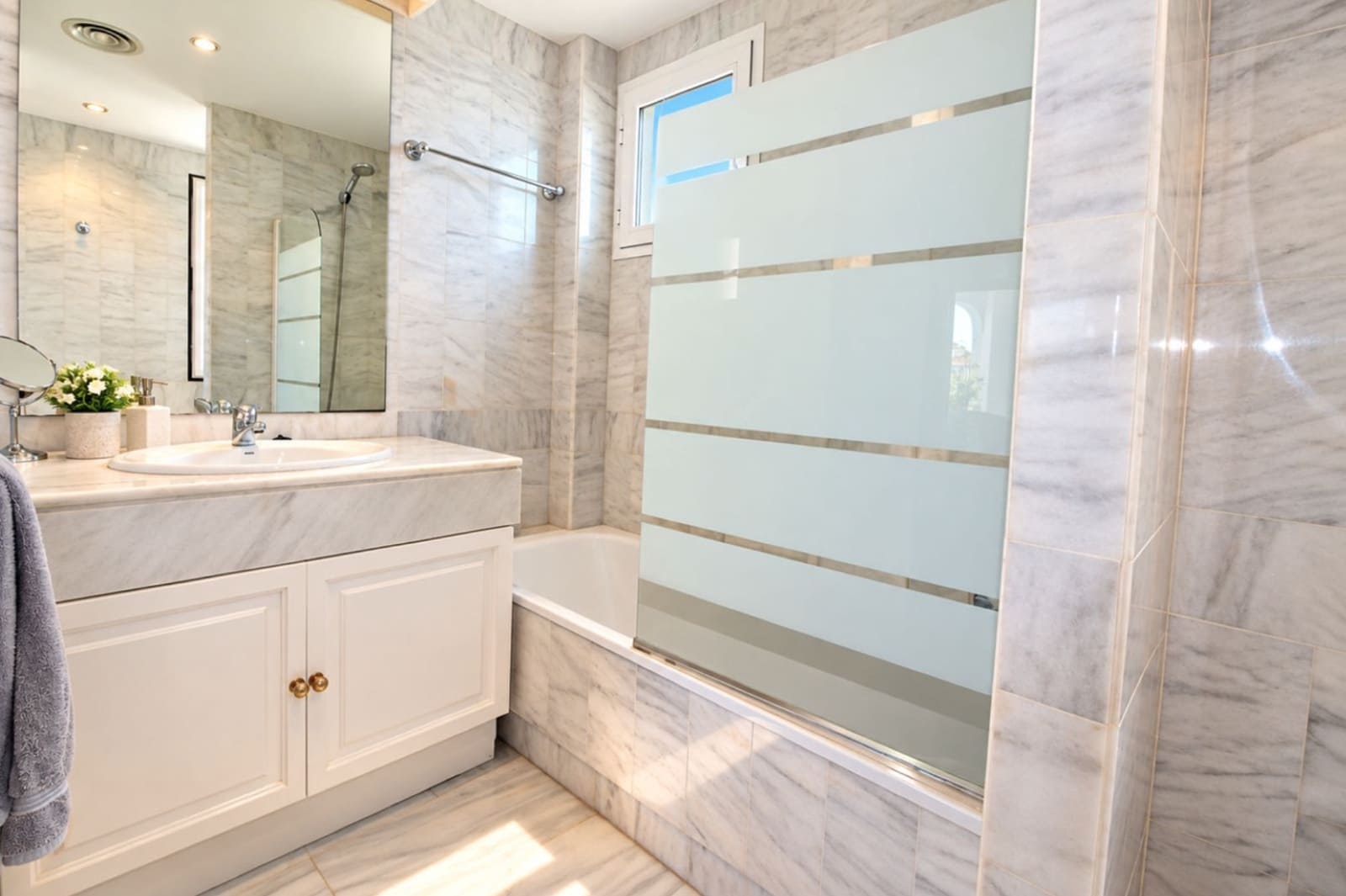 2 camera da letto Appartamento in vendita in Nueva Andalucia con piscina garage - 460.000 € (Rif: 10167127)