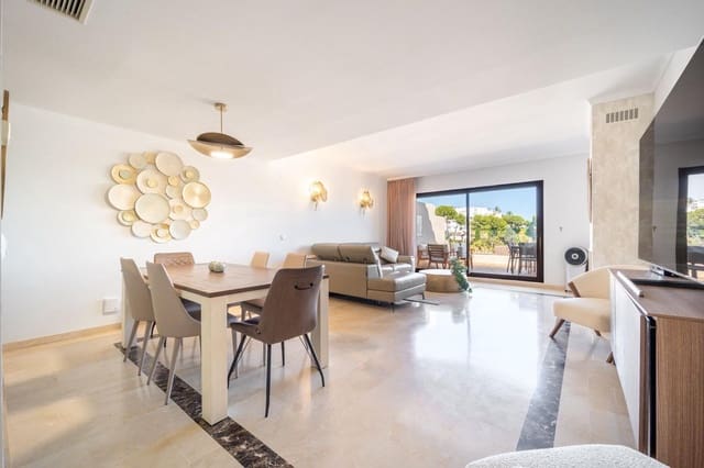 3 quarto Apartamento para arrendar em Marbella com piscina garagem - 3 300 € (Ref: 10173080)