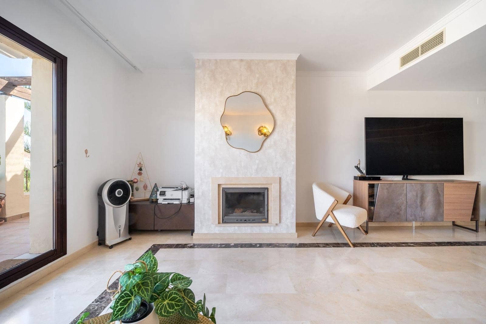 3 quarto Apartamento para arrendar em Marbella com piscina garagem - 3 300 € (Ref: 10173080)