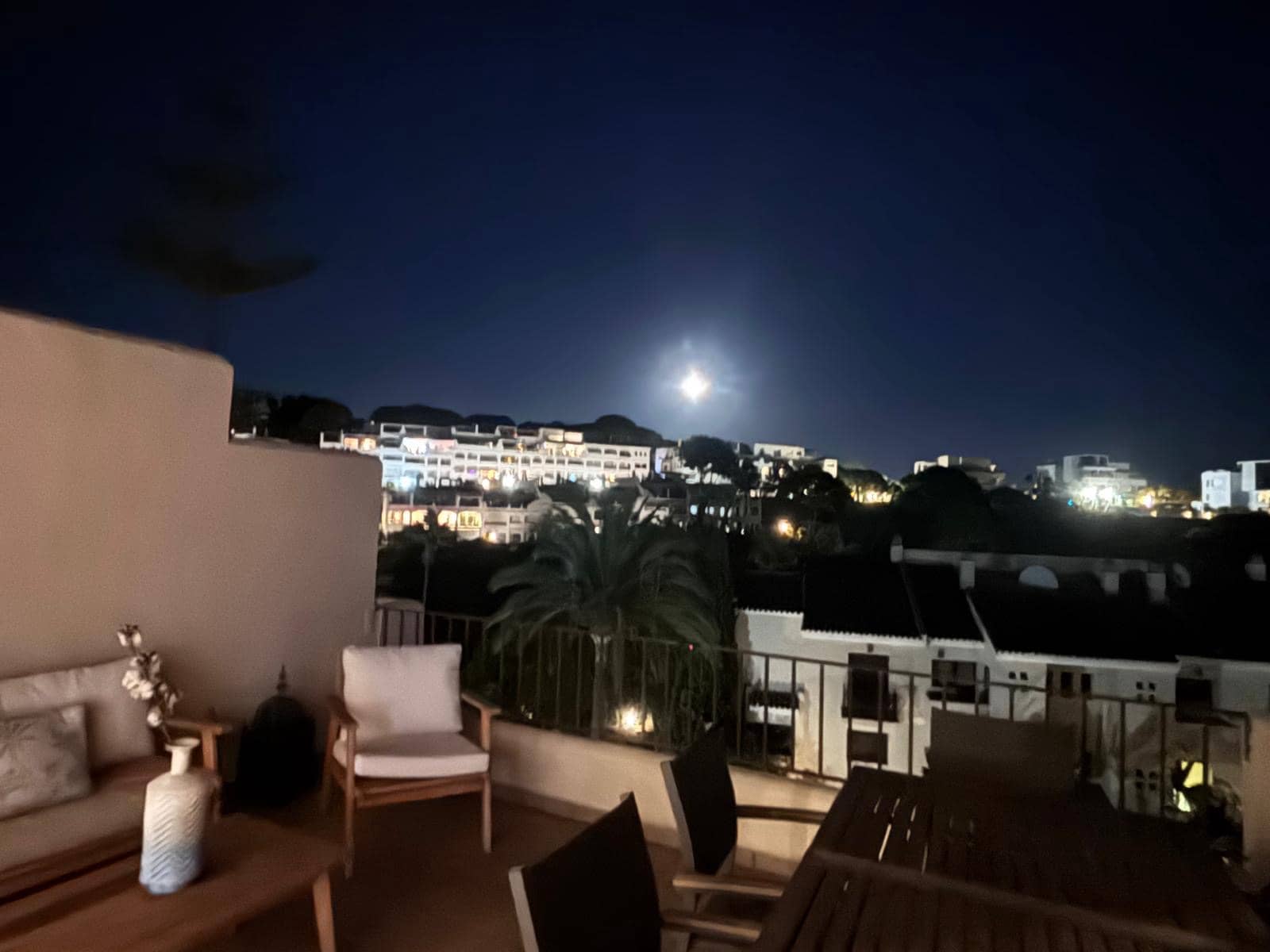 3 quarto Apartamento para arrendar em Marbella com piscina garagem - 3 300 € (Ref: 10173080)