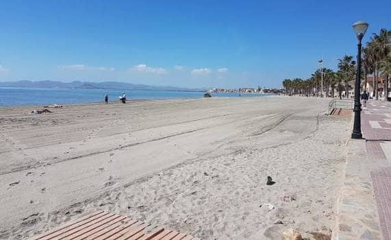 3 bedroom Villa for sale in Los Alcazares with pool - € 475,000 (Ref: 10160764)