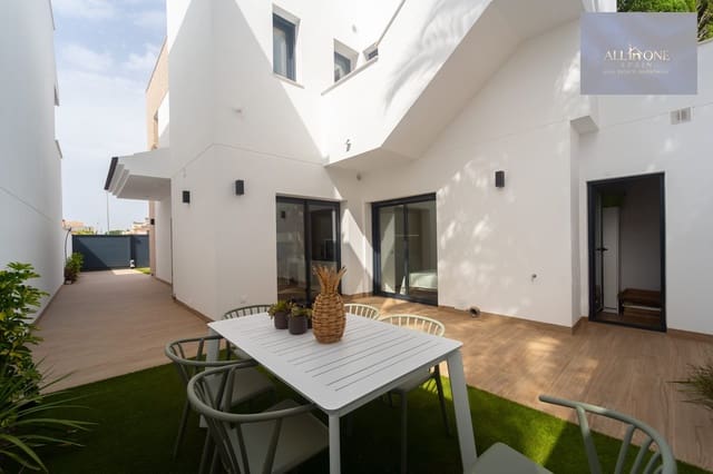 3 quarto Moradia para venda em San Pedro del Pinatar com piscina garagem - 484 900 € (Ref: 10162572)