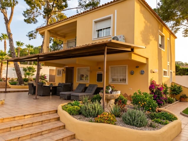 3 soverom Villa til salgs i Pinar de Campoverde, Pilar de la Horadada med garasje - € 345 000 (Ref: 10166875)