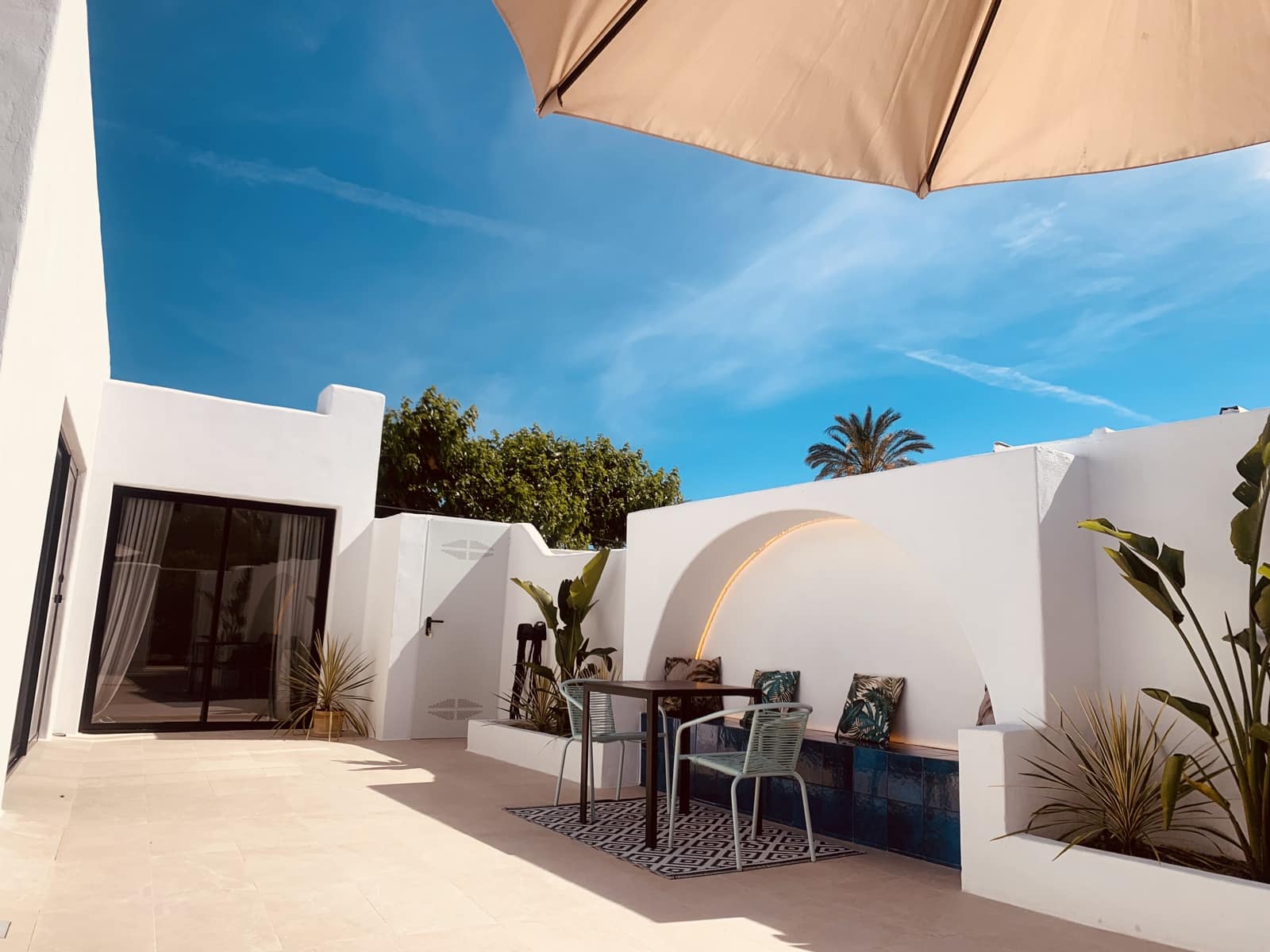 1 bedroom Villa for rent in Benidorm with pool garage - € 2,000 (Ref: 10154183)
