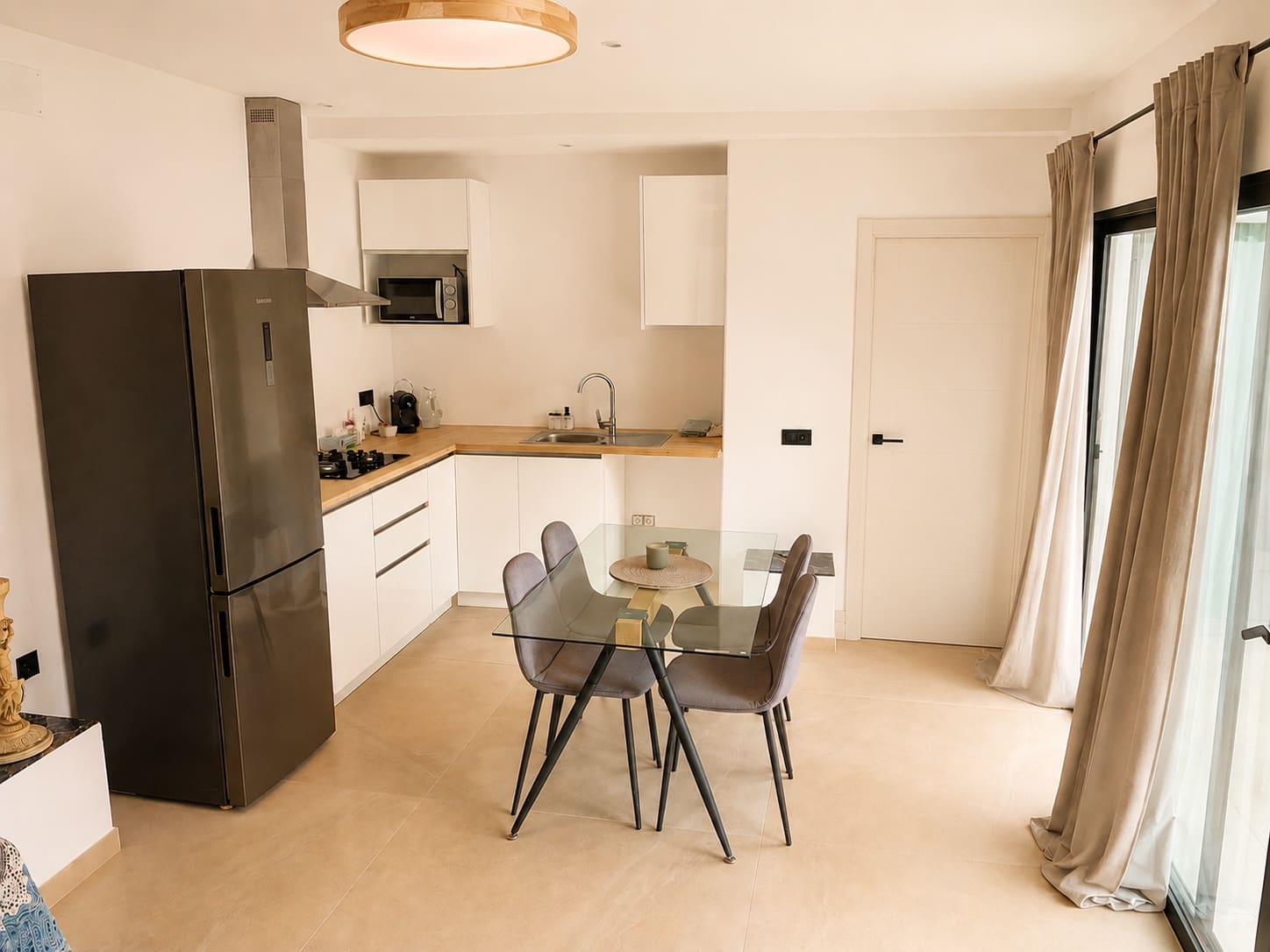 1 bedroom Villa for rent in Benidorm with pool garage - € 2,000 (Ref: 10154183)