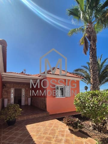 4 soveværelse Villa til leje i Montaña la Data, San Bartolomé de Tirajana med swimmingpool garage - € 3.650 (Ref: 10156843)