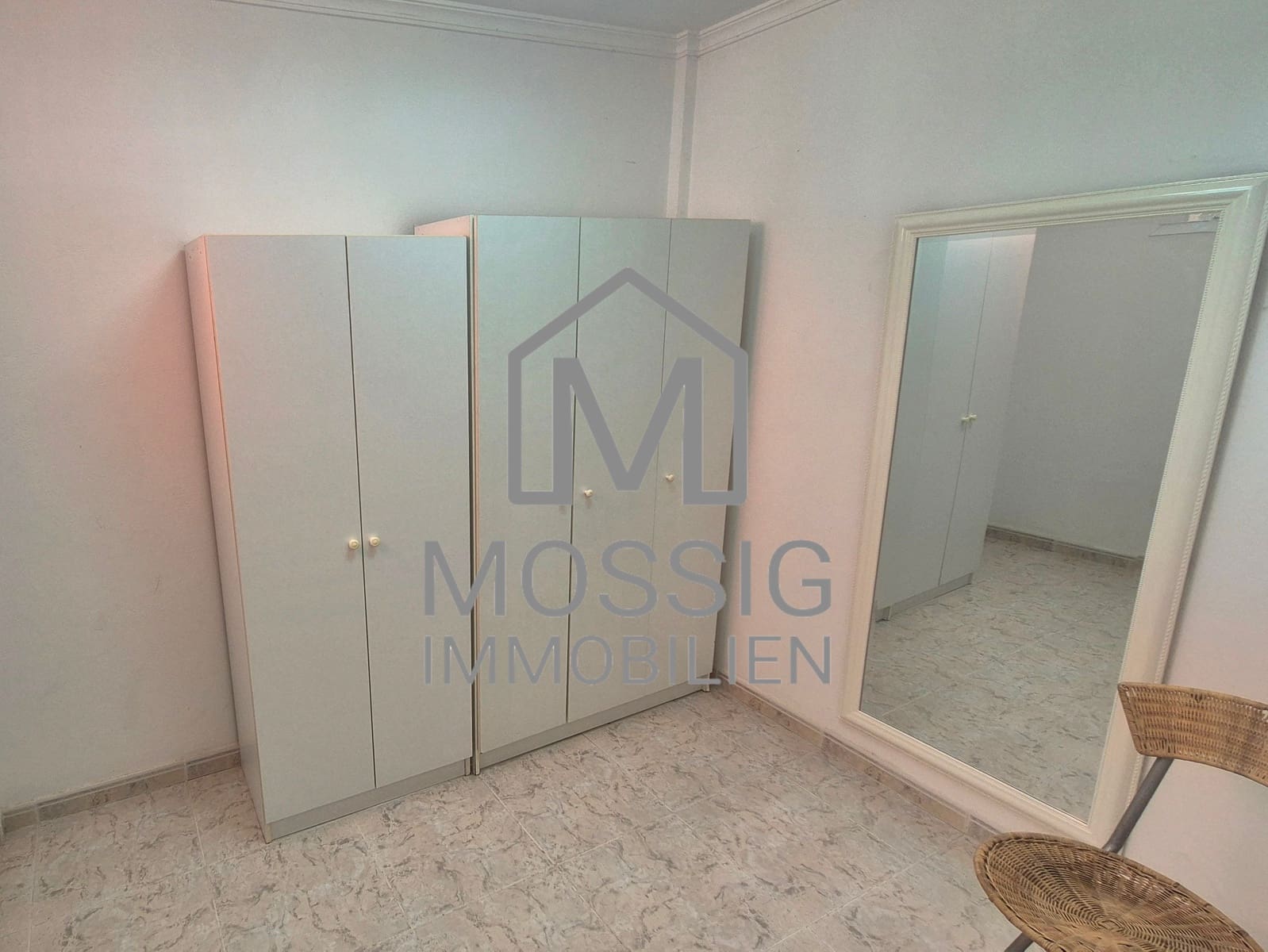 4 soveværelse Villa til leje i Montana la Data med swimmingpool garage - € 3.650 (Ref: 10156843)
