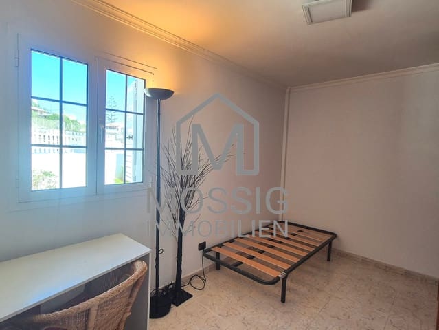 4 soveværelse Villa til leje i Montaña la Data, San Bartolomé de Tirajana med swimmingpool garage - € 3.650 (Ref: 10156843)