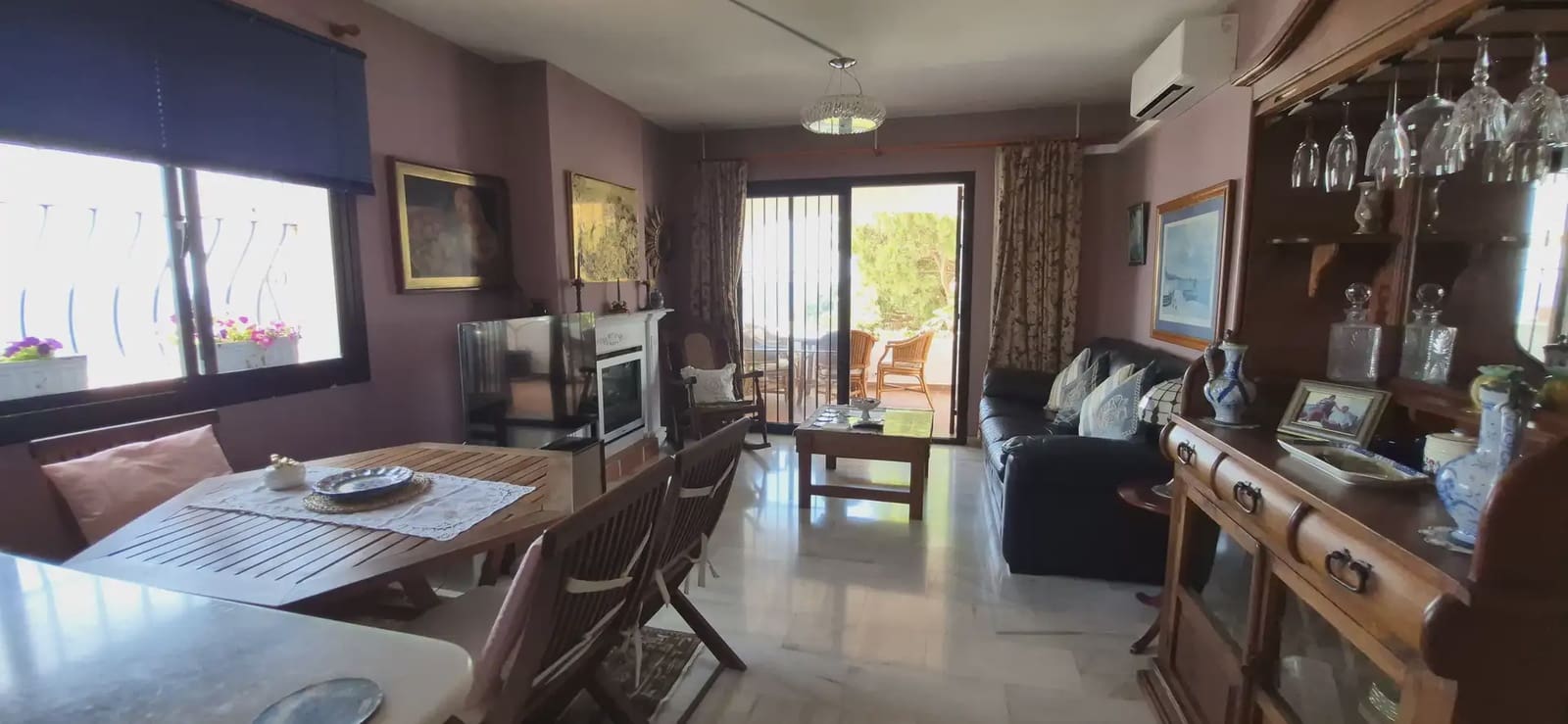 2 bedroom Beach Apartment for sale in Mijas with pool - € 478,000 (Ref: 10158189)