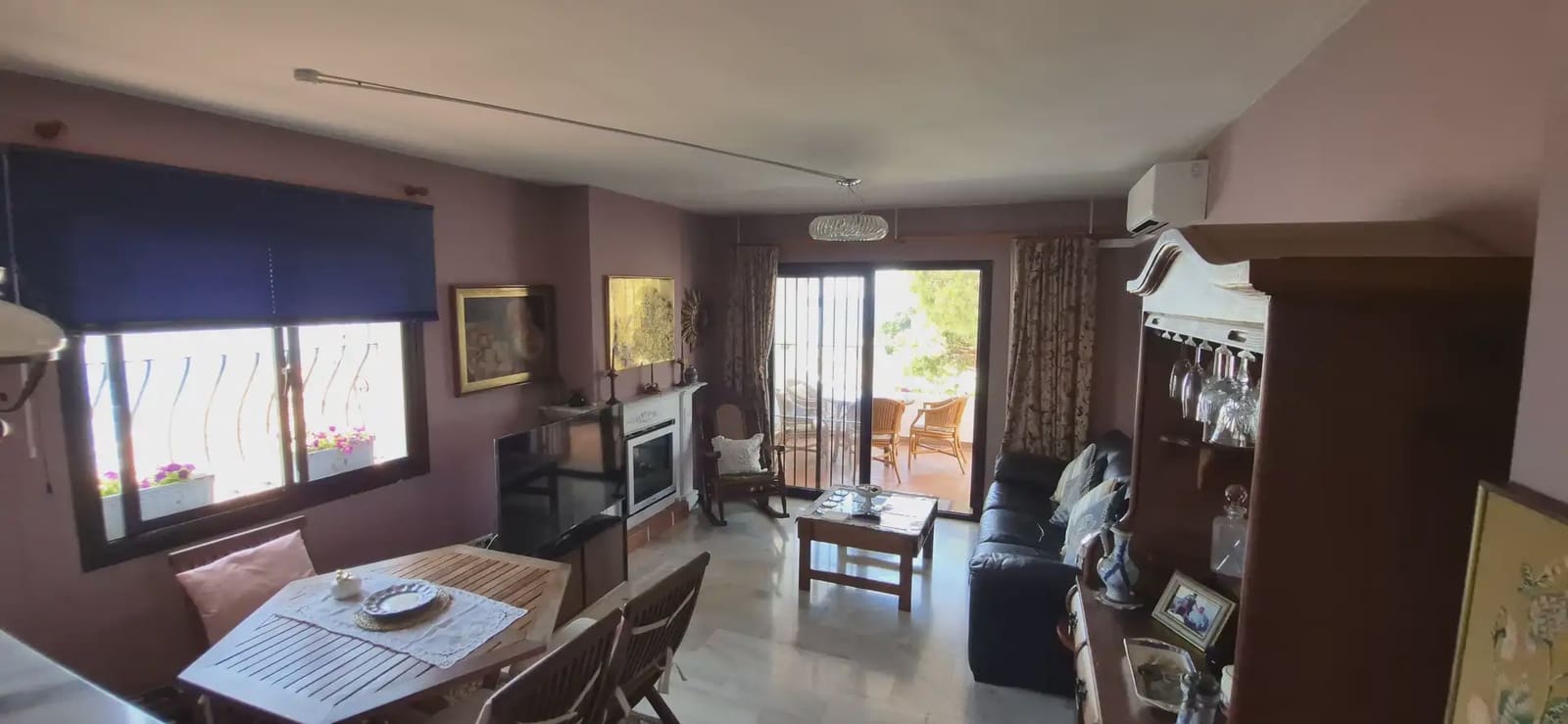 2 bedroom Beach Apartment for sale in Mijas with pool - € 478,000 (Ref: 10158189)