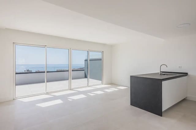 3 soveværelse Lejlighed til salg i Torremolinos med swimmingpool garage - € 625.000 (Ref: 10158194)