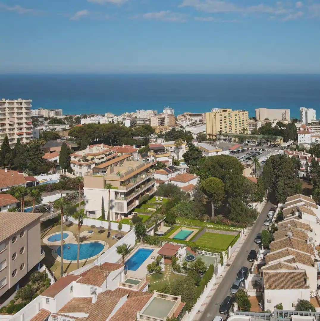2 soveværelse Lejlighed til salg i Torremolinos med swimmingpool garage - € 428.000 (Ref: 10158195)
