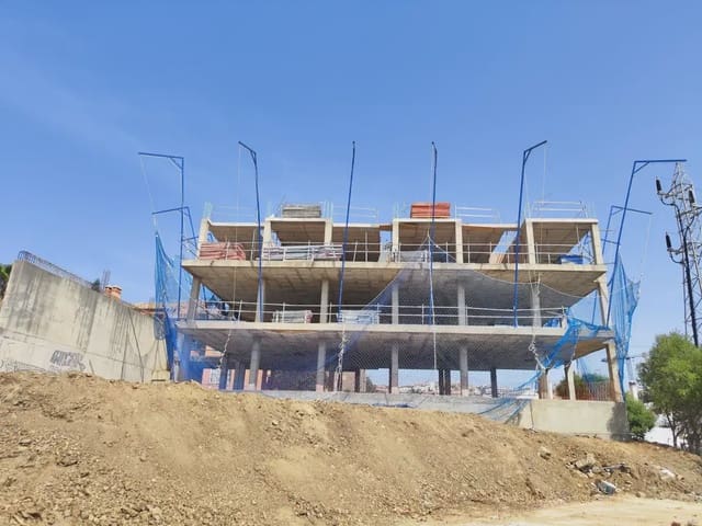 2 quarto Apartamento para venda em Riviera del Sol, Mijas com piscina garagem - 345 000 € (Ref: 10158201)