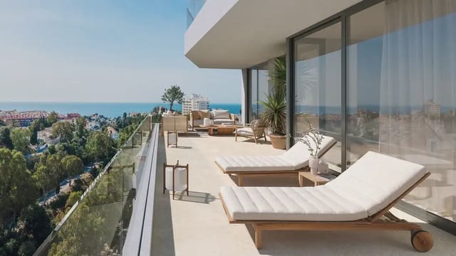 2 bedroom Apartment for sale in Torreblanca, Fuengirola with pool garage - € 545,000 (Ref: 10158206)