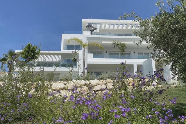 2 Zimmer Apartment zu verkaufen in Casares Pueblo, Casares mit Pool Garage - 615.000 € (Ref: 10158214)