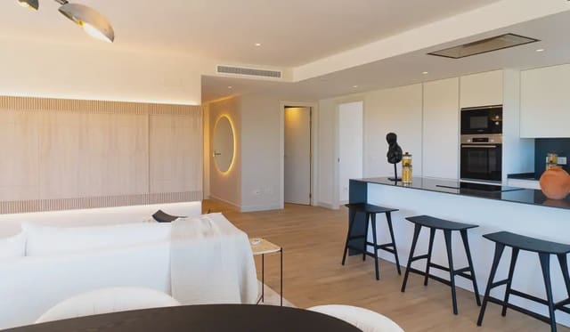 2 Zimmer Apartment zu verkaufen in Casares Pueblo, Casares mit Pool Garage - 615.000 € (Ref: 10158214)
