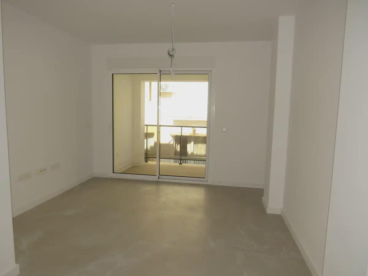 Apartamento de 2 habitaciones en Fuengirola en venta con piscina - 370.000 € (Ref: 10158223)