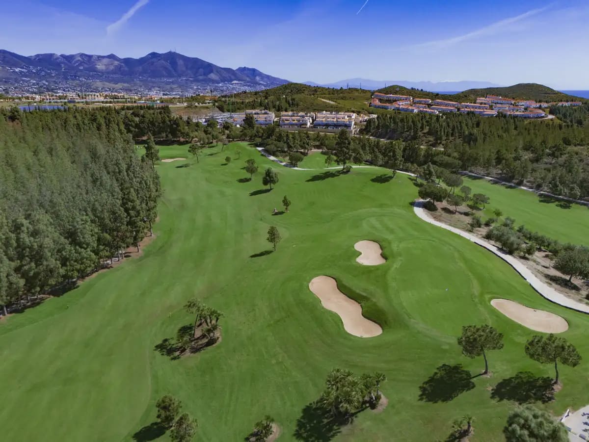 2 slaapkamer Appartement te koop in Mijas met zwembad garage - € 410.000 (Ref: 10158234)
