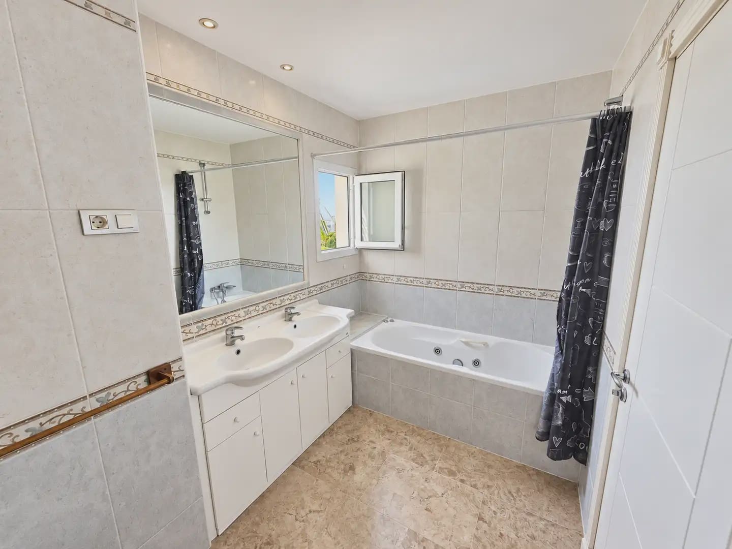 2 quarto Apartamento para venda em Mijas com piscina garagem - 330 000 € (Ref: 10158235)