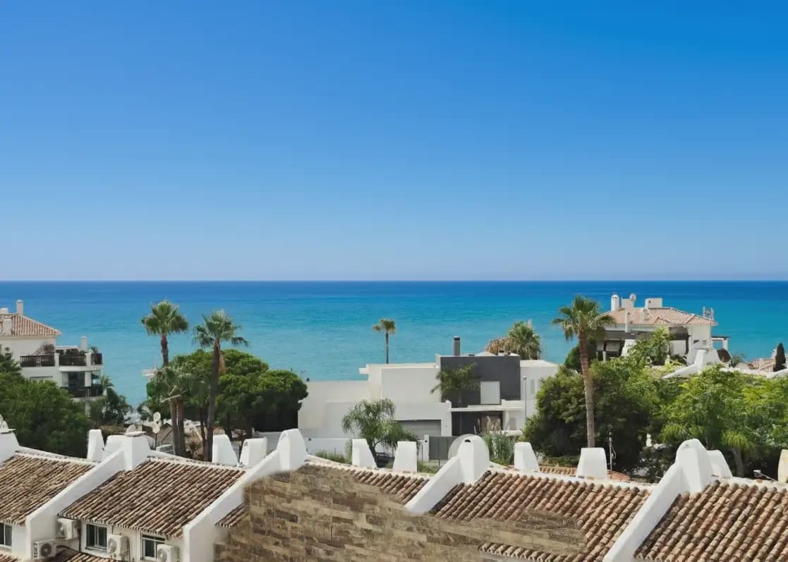 Ático de 3 habitaciones en Mijas en alquiler con piscina - 1.900 € (Ref: 10158236)