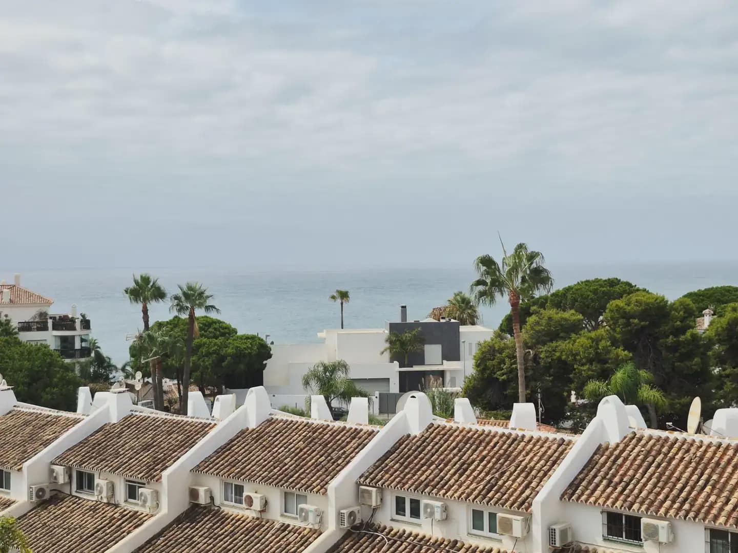 Ático de 3 habitaciones en Mijas en alquiler con piscina - 1.900 € (Ref: 10158236)
