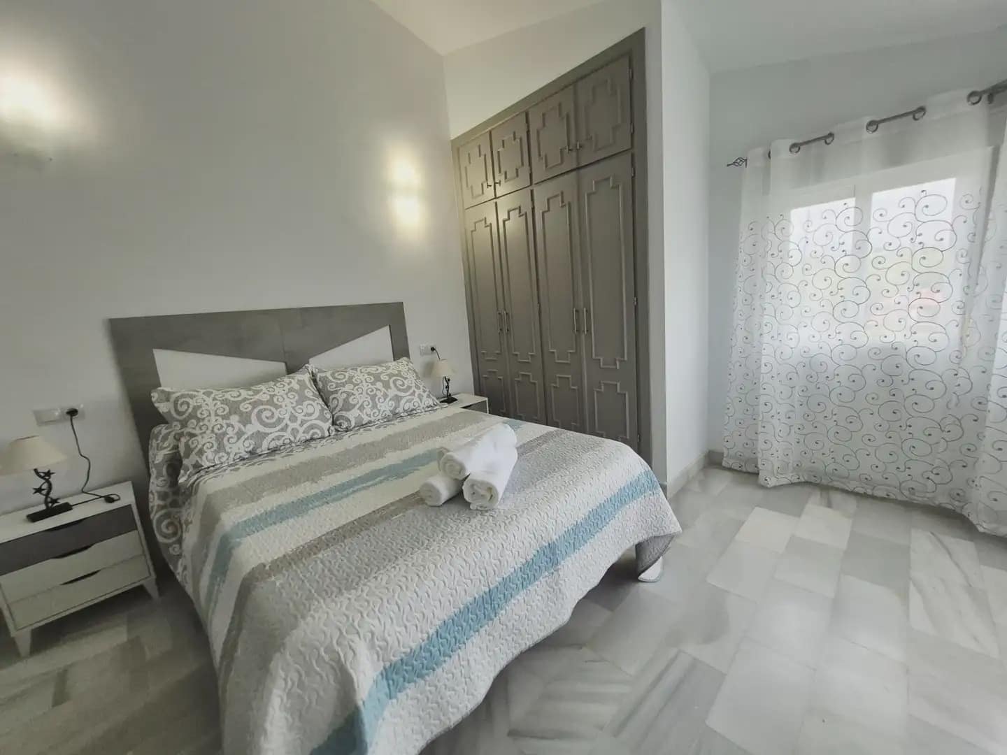 Ático de 3 habitaciones en Mijas en alquiler con piscina - 1.900 € (Ref: 10158236)
