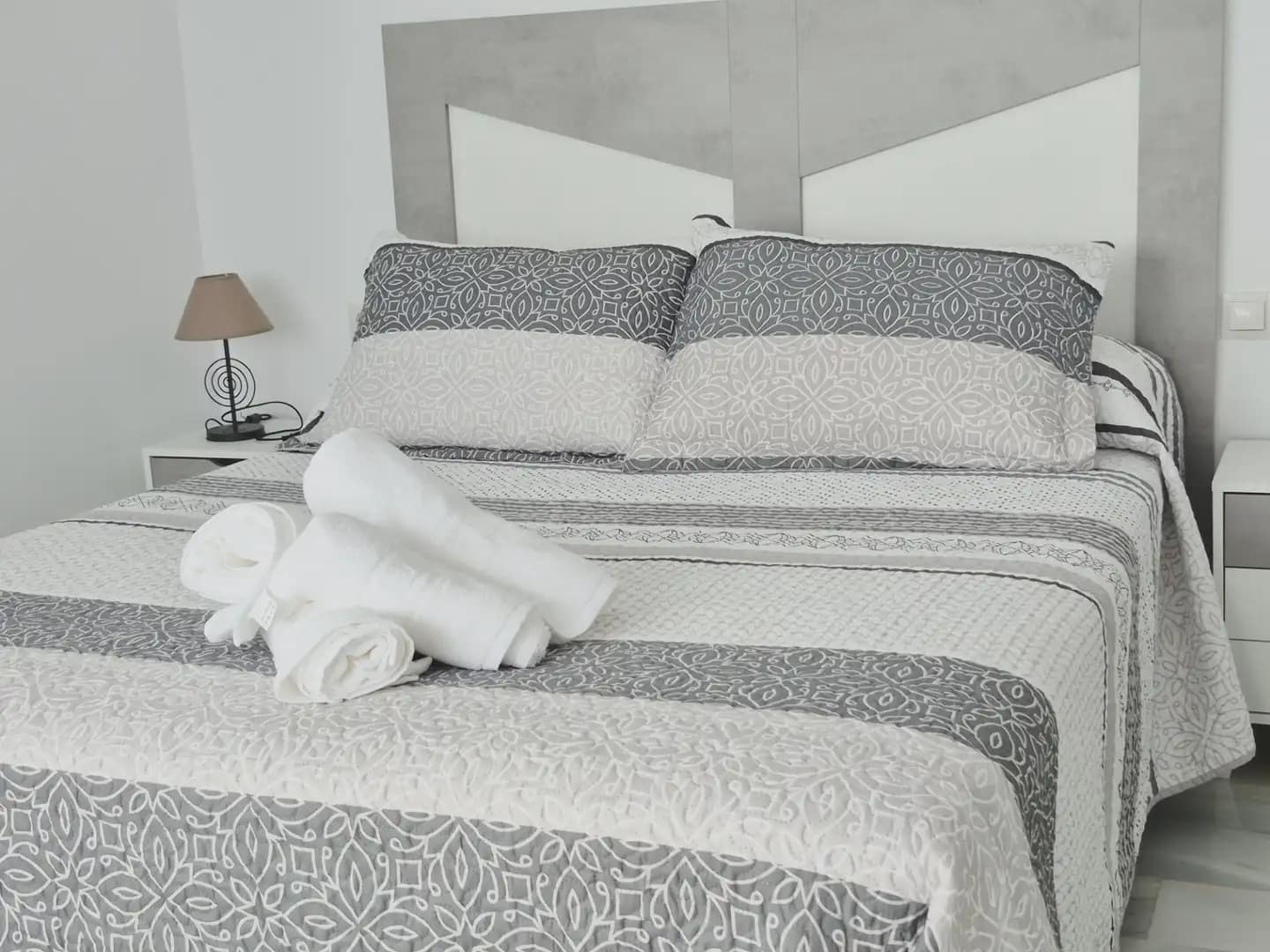 Ático de 3 habitaciones en Mijas en alquiler con piscina - 1.900 € (Ref: 10158236)